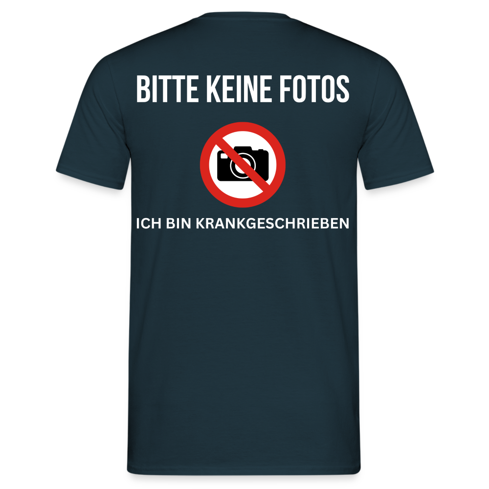 KRANKGESCHRIEBEN - Herren T-Shirt (backprint) - Navy